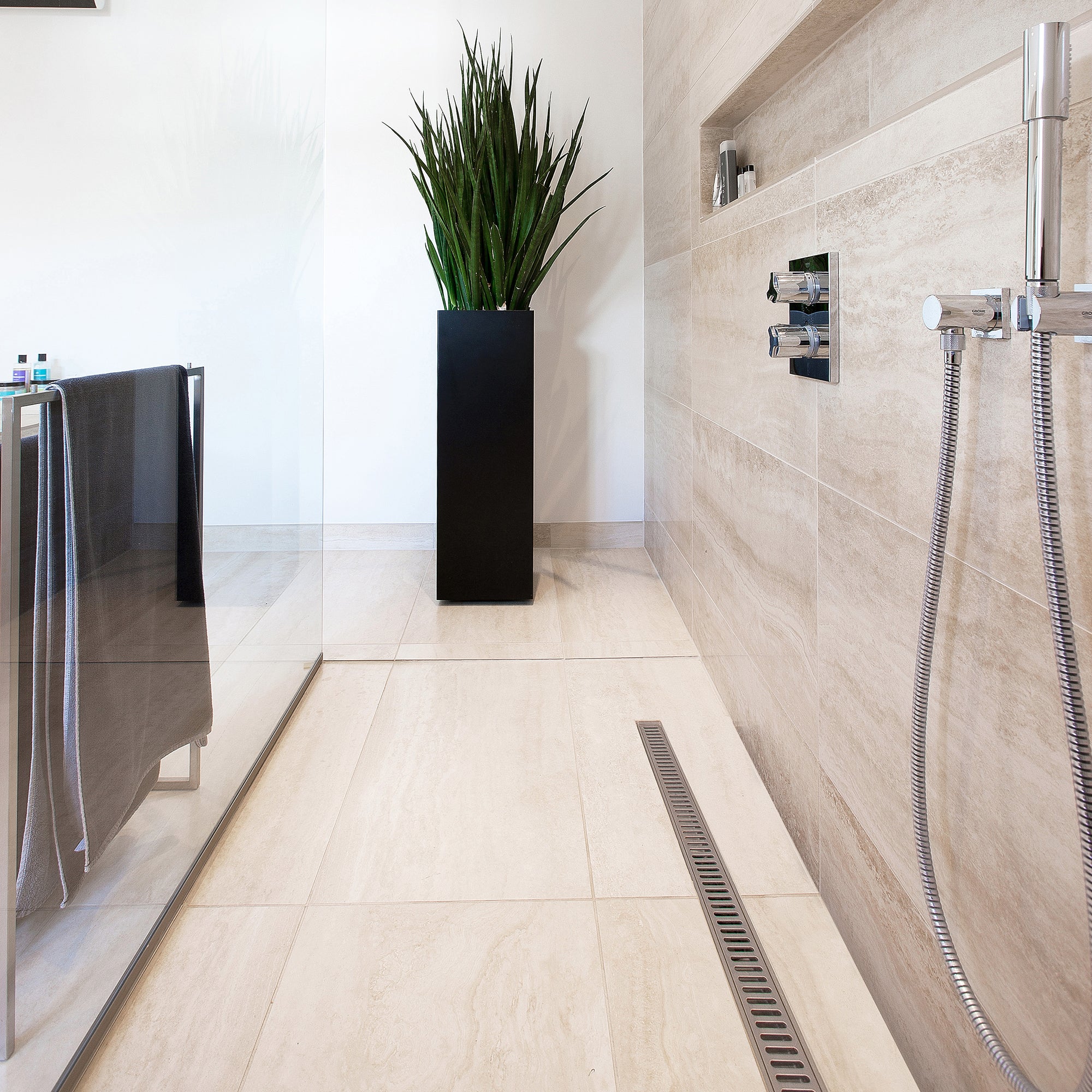 Unidrain 900 mm rendeafløbsarmatur, fritliggende