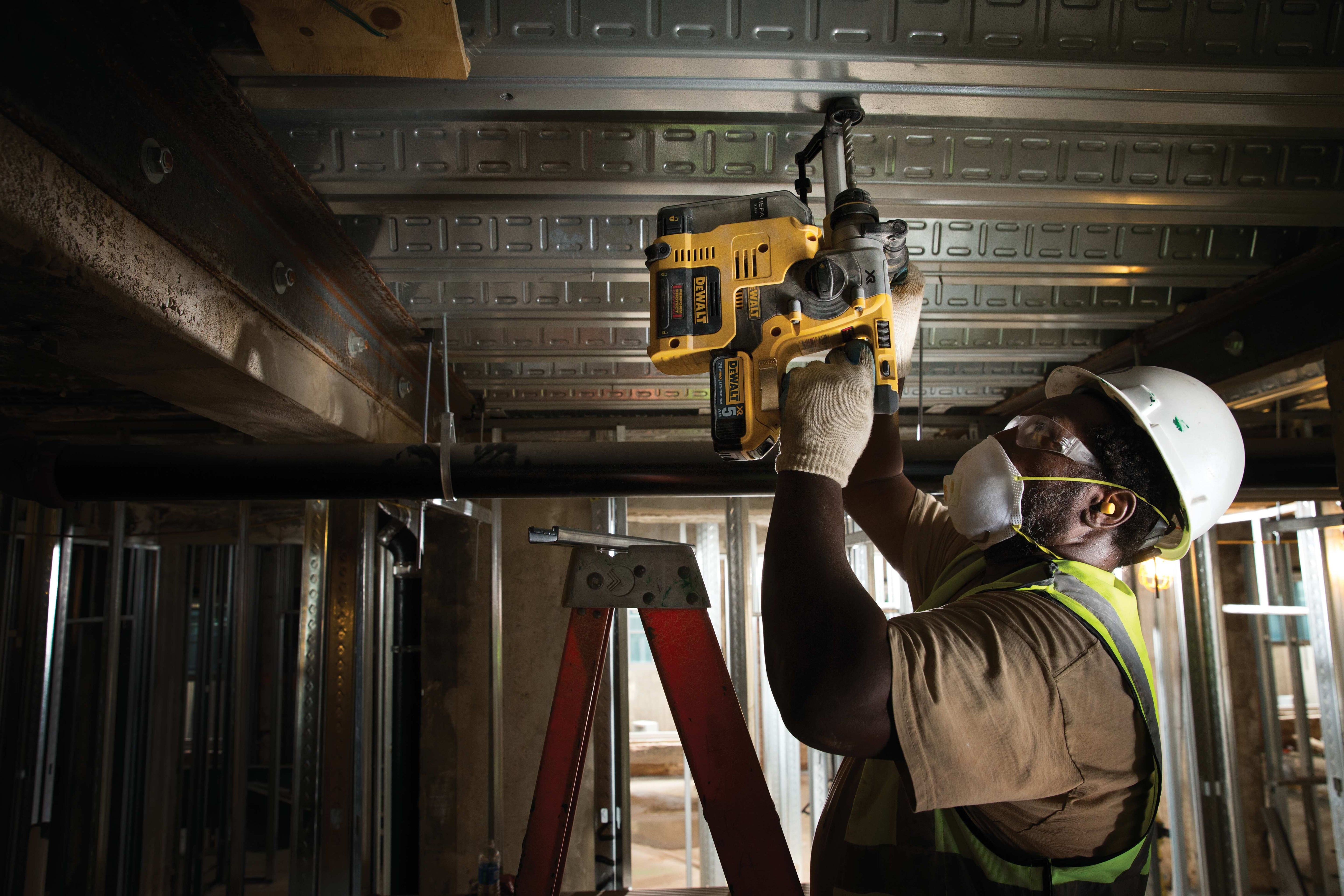 DEWALT 18V XR støvudsugning D25303DH-XJ til DCH273 og DCH274