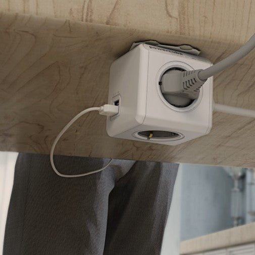 PowerCube extended  dobbelt USB + 4 udtag med 1,5 meter ledning