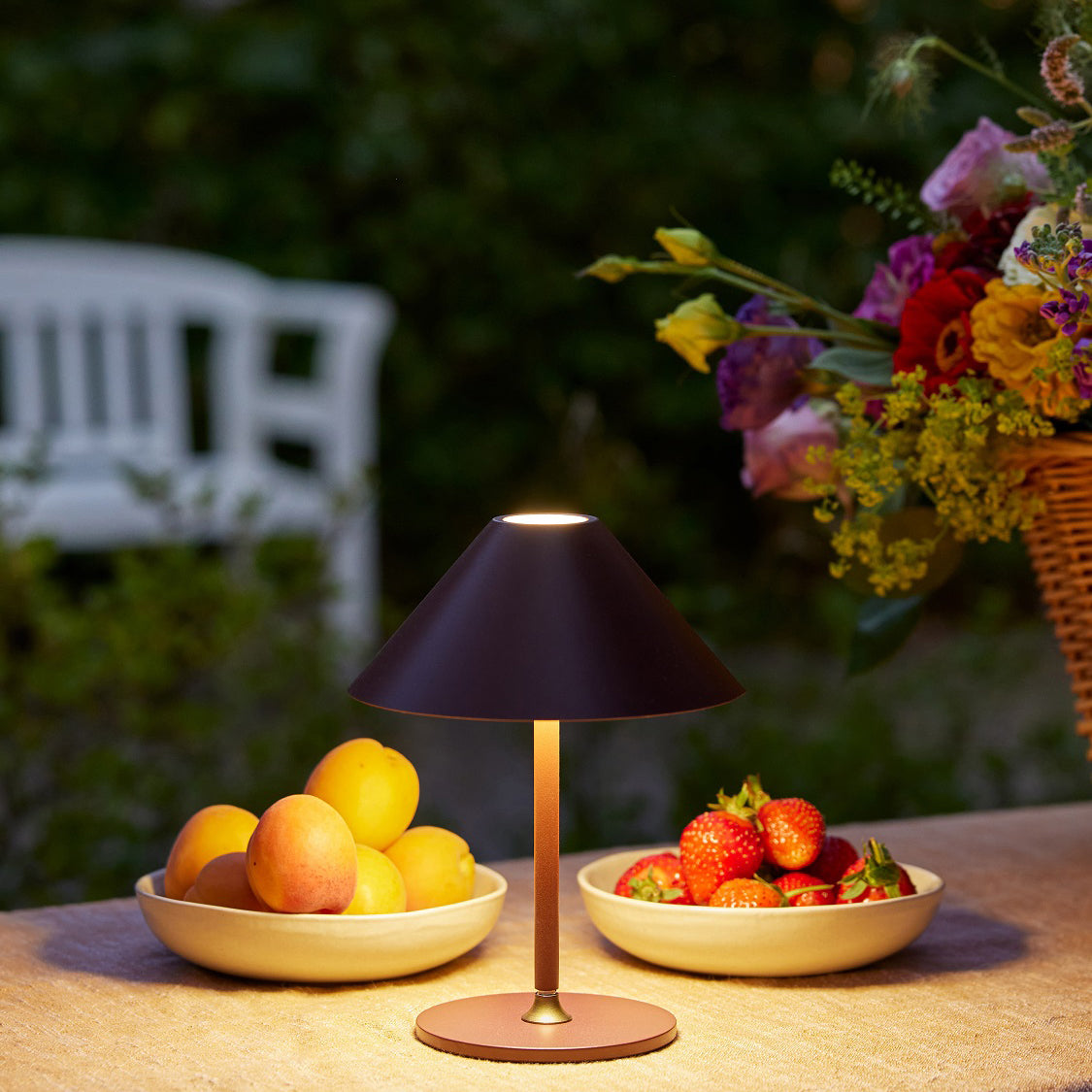 "HYGGE" Batteri bordlampe - Bordeaux