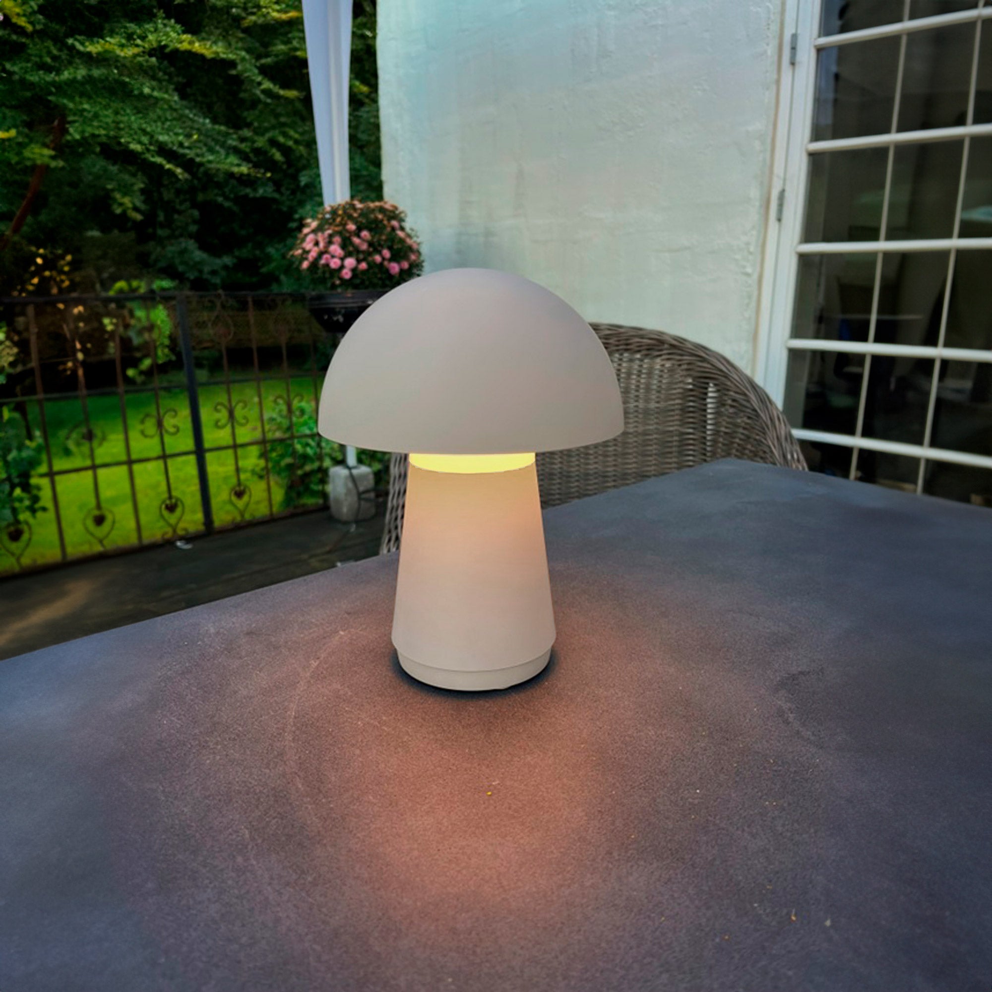 Genopladelig Touch Lampe Silkemat Taupe, inklusiv USB ledning