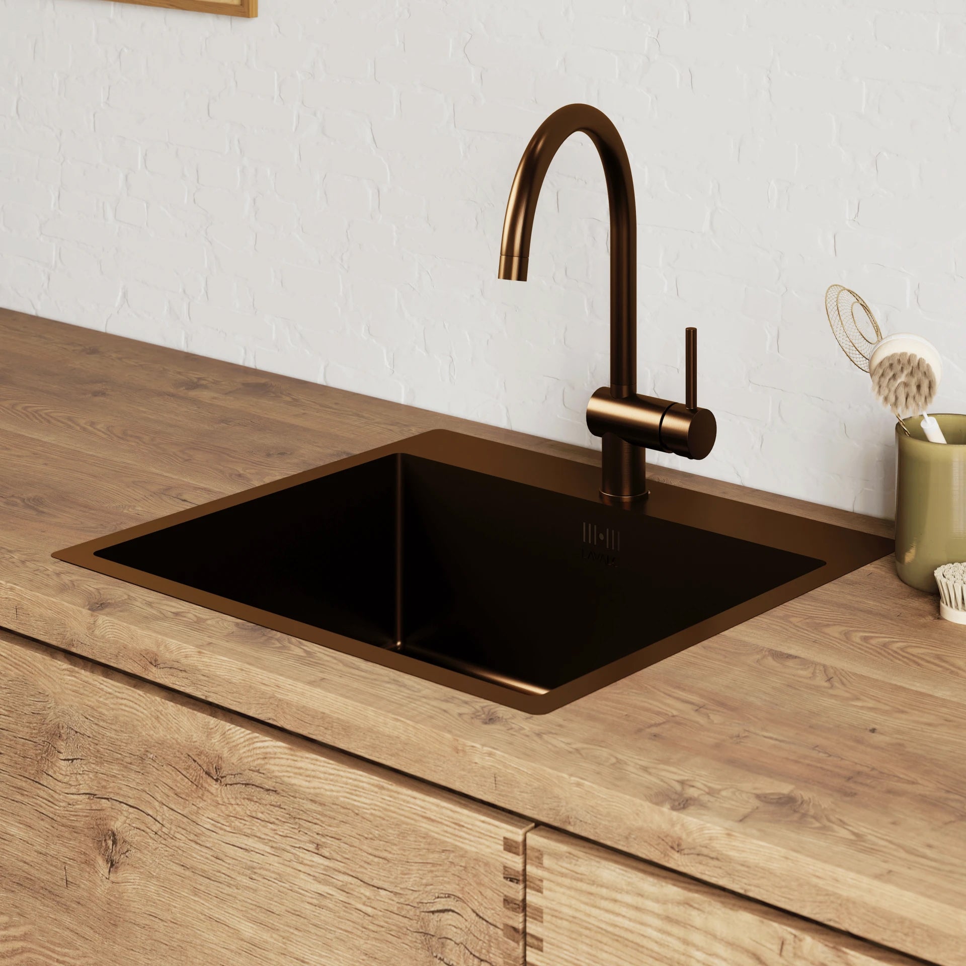 Lavabo Kubus 030 køkkenarmatur, Bruneret messing
