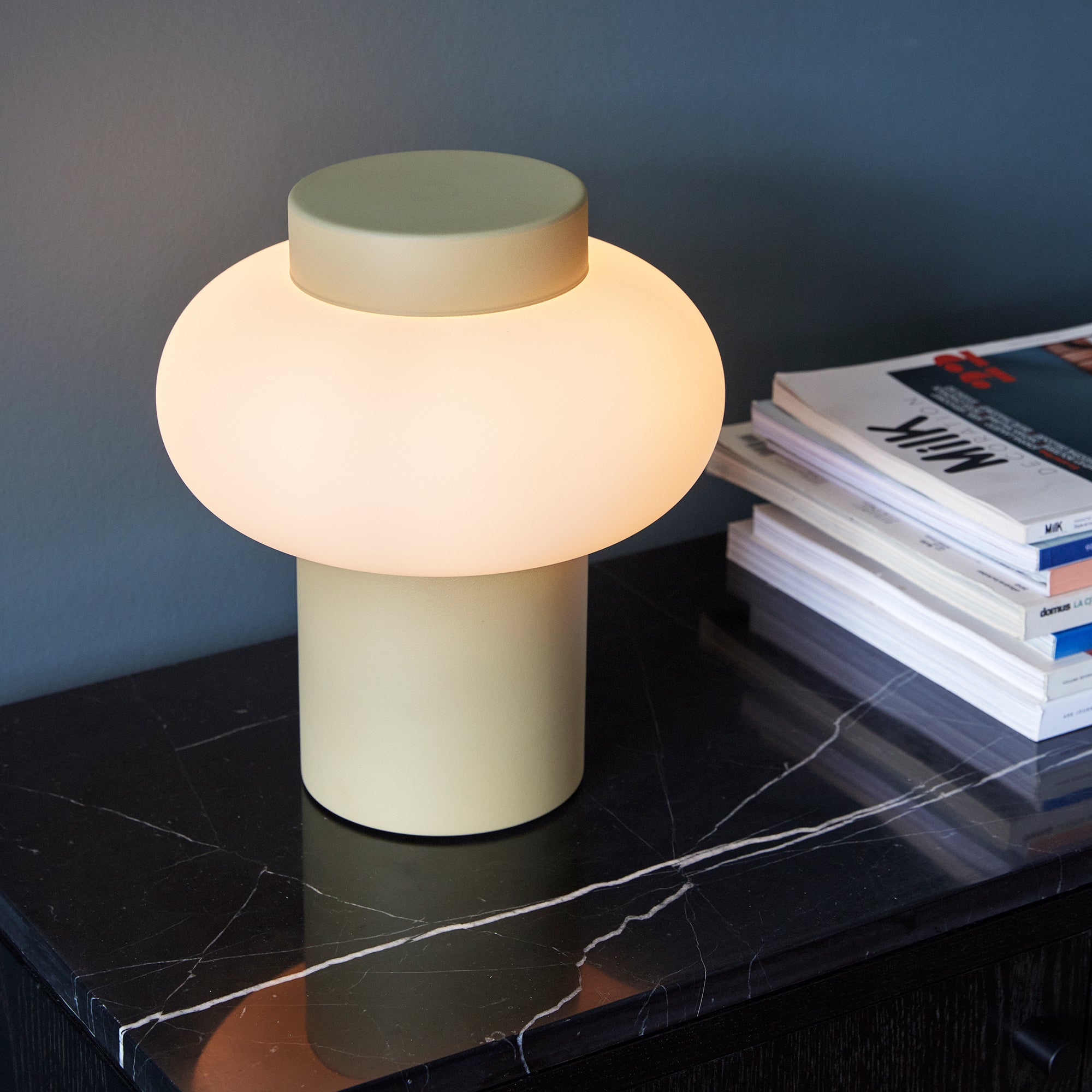 Hübsch camp bordlampe beige