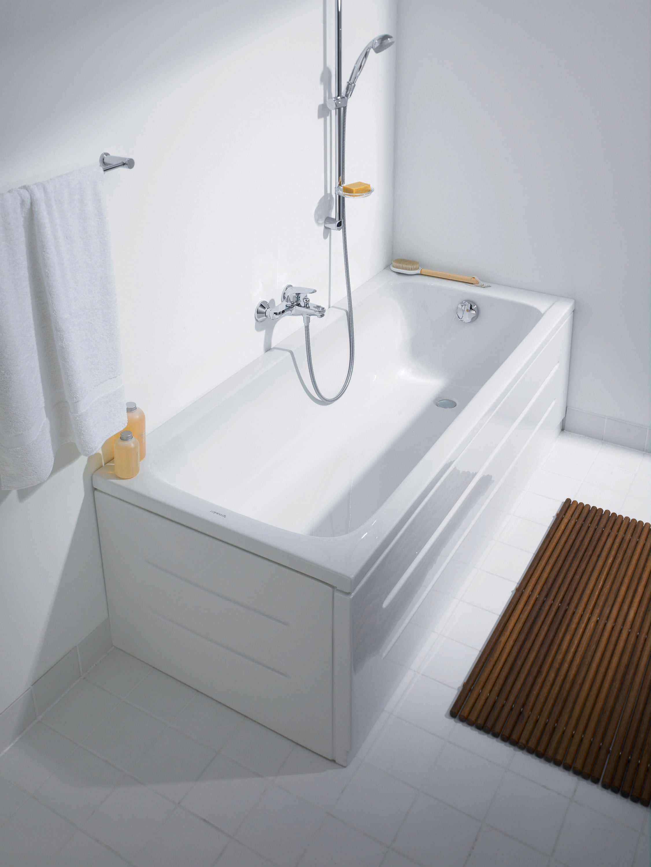 Duravit D-Code badekar til indbygning 170 x 70 cm. Afløb i fodenden