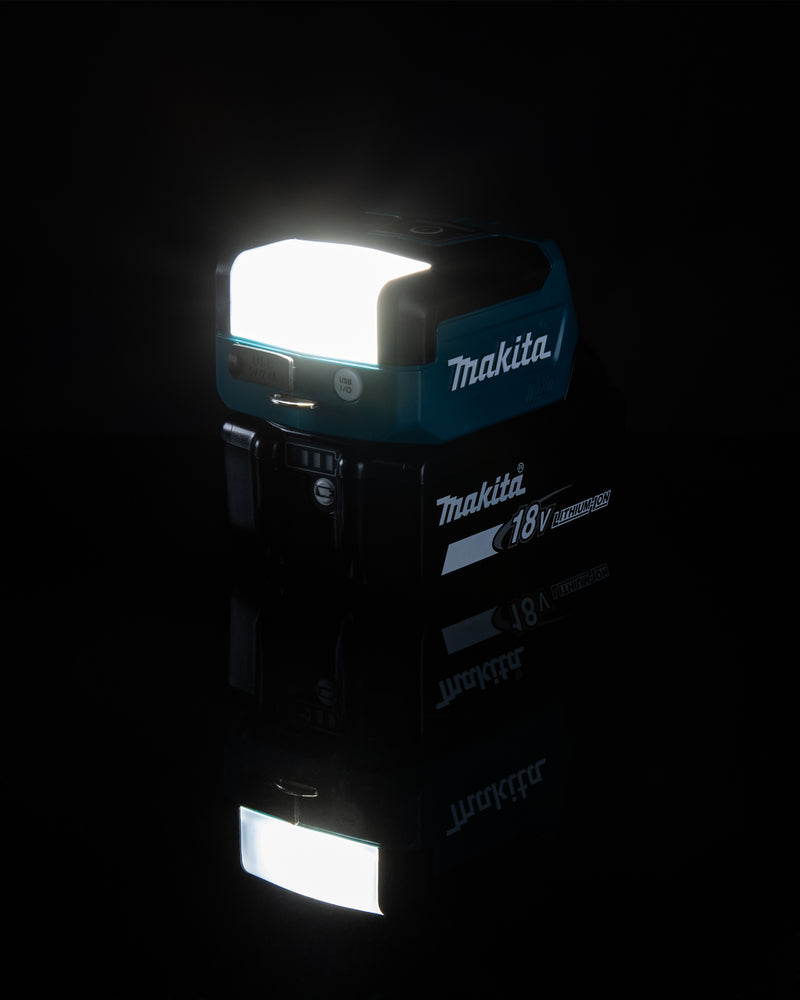 LED LAMPE150/300LM+USBADAPT18V