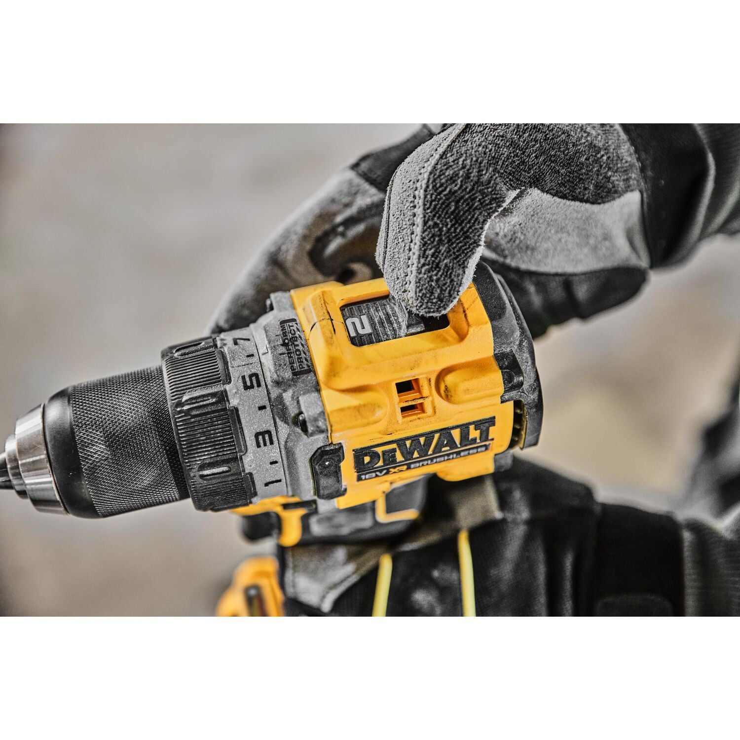 DEWALT 18V XR skruemaskine DCD800P2T, 2 x 18 V/5,0 Ah