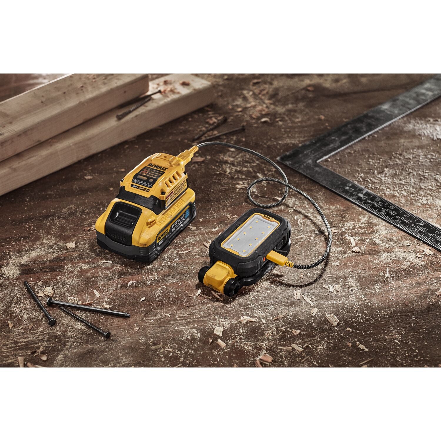 DEWALT arbejdslampe DCL182-XJ, USB-C