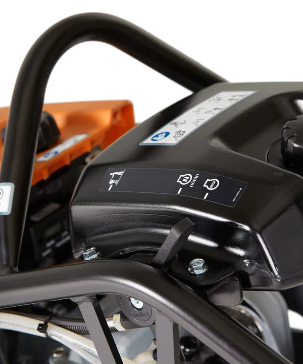 Husqvarna stamper LT 5005, Honda GXR120 benzin, 9"