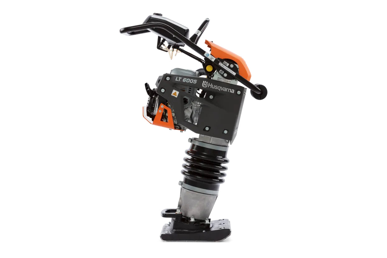 Husqvarna stamper LT6005, Honda GXR120, 11" fod