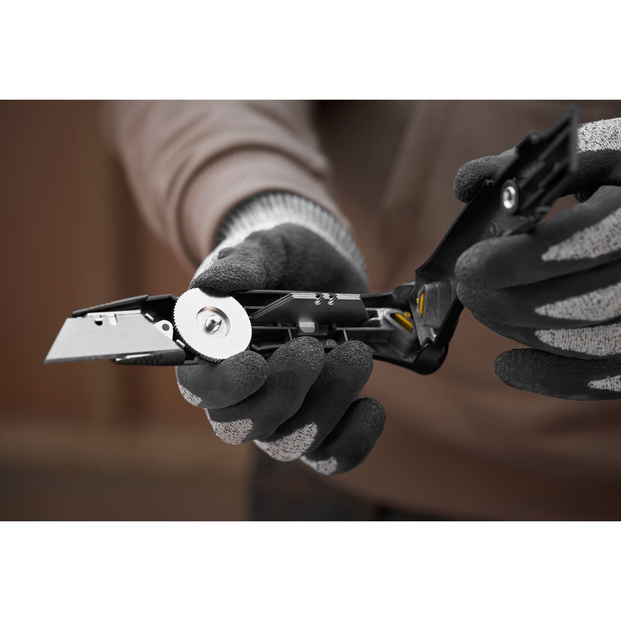 FM TRAPEZ PROF-KNIV INCL HYLSTER SORT