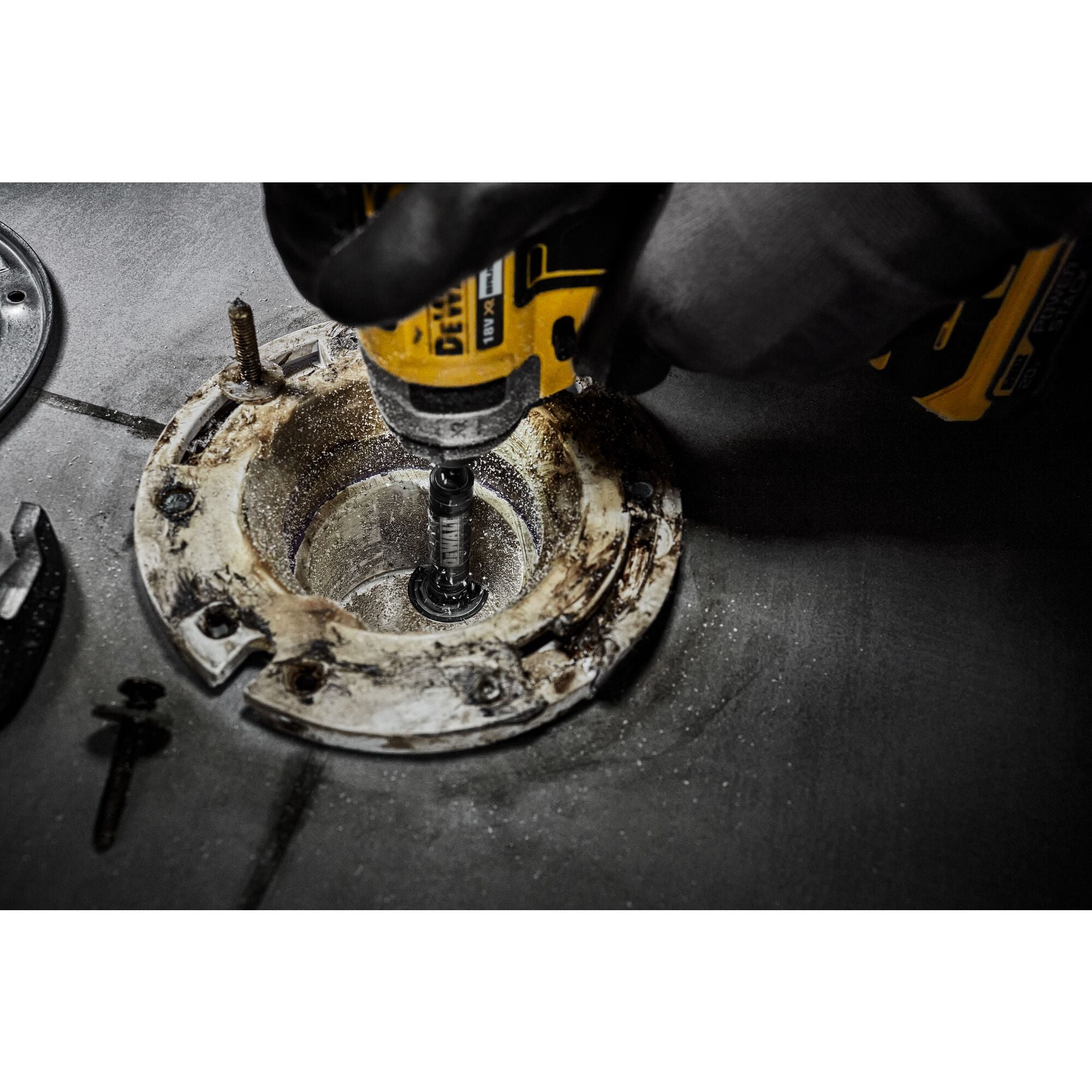DEWALT rørskærer, diamantbelagt DT20563-QZ, indv. 32-200 mm