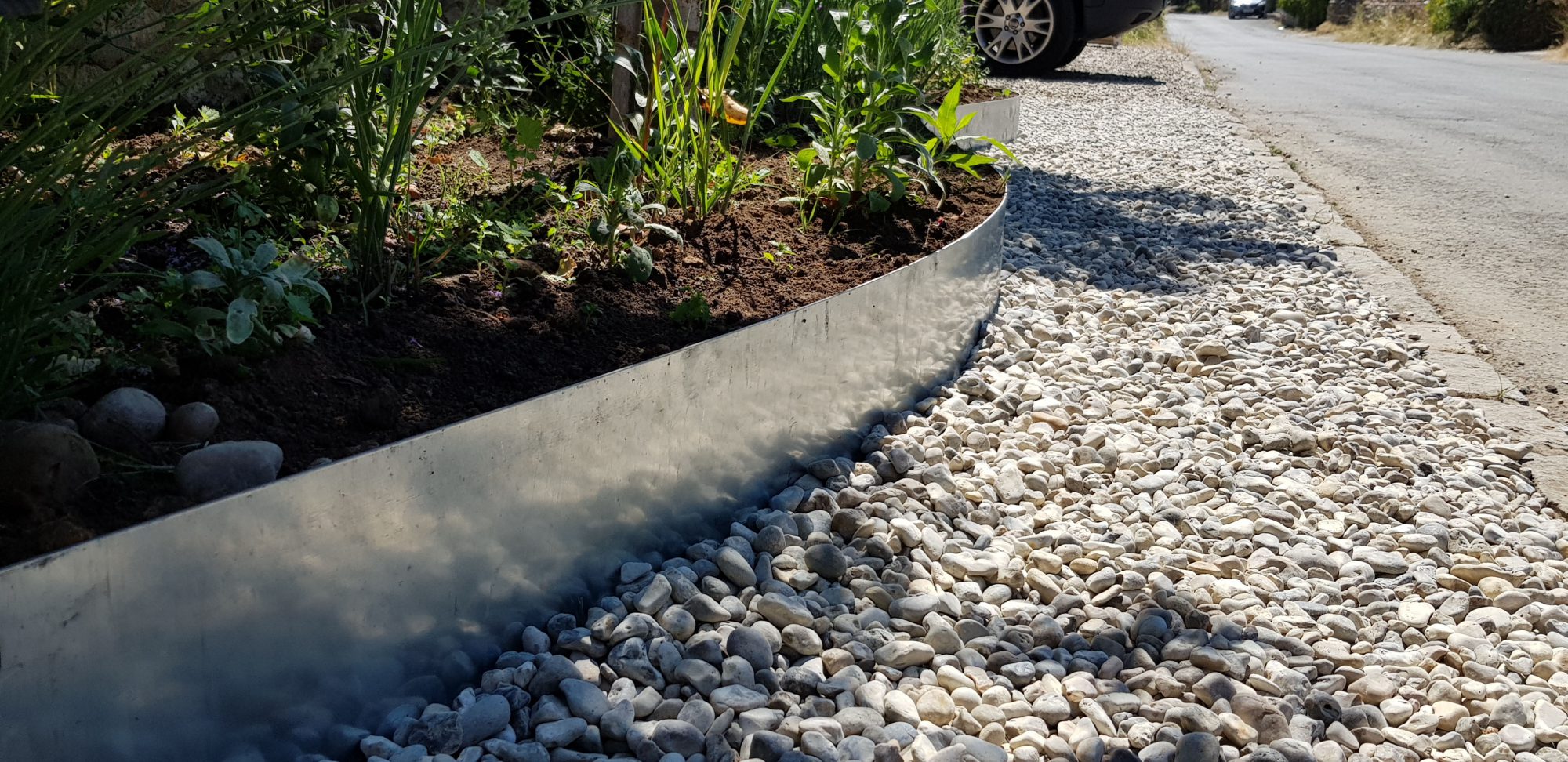 Core Edge 100/95 x 1000 x 1,6 mm kantskinne med spyd, galv.