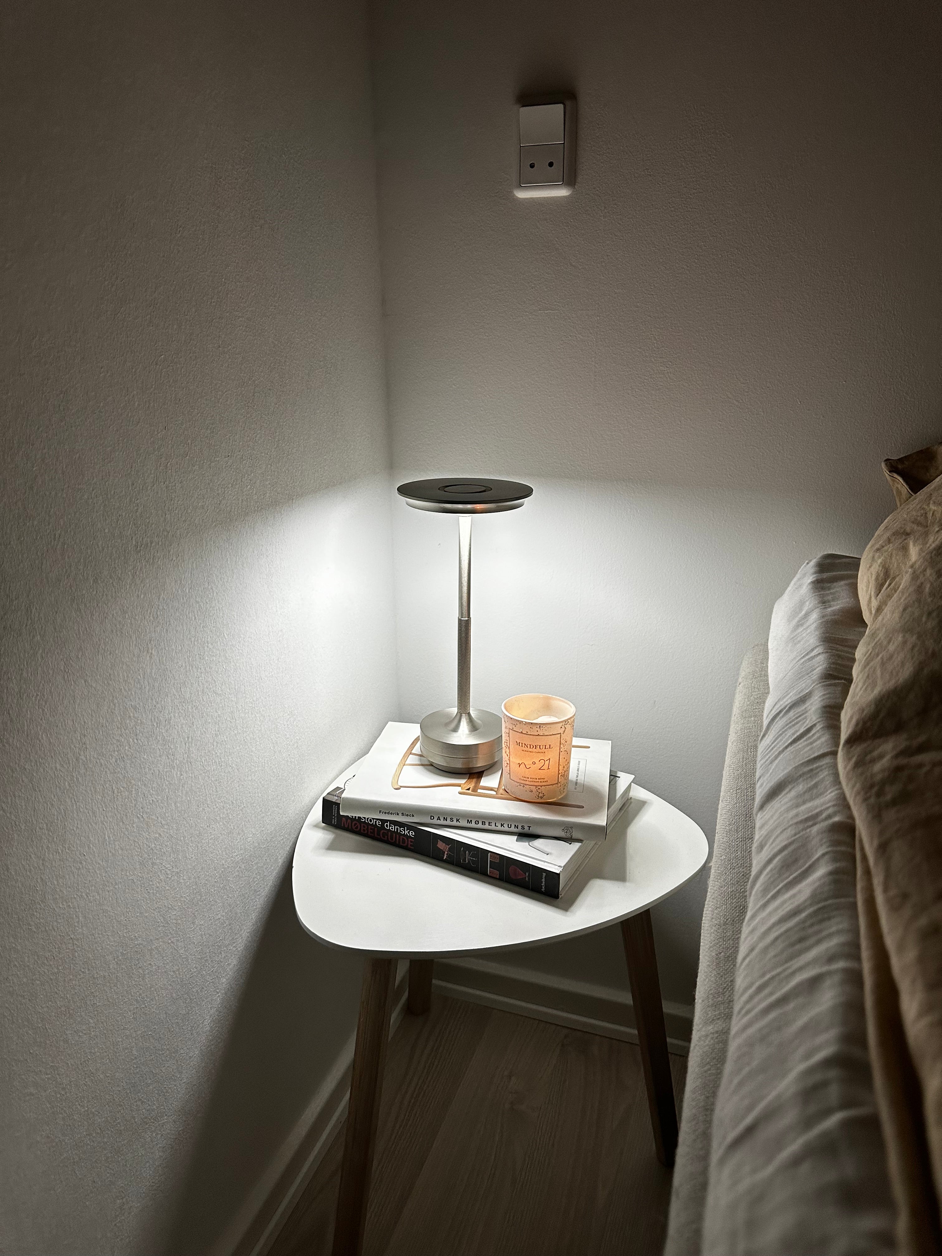 Nordic Light Skagen genopladelig LED lampe, sølv.
