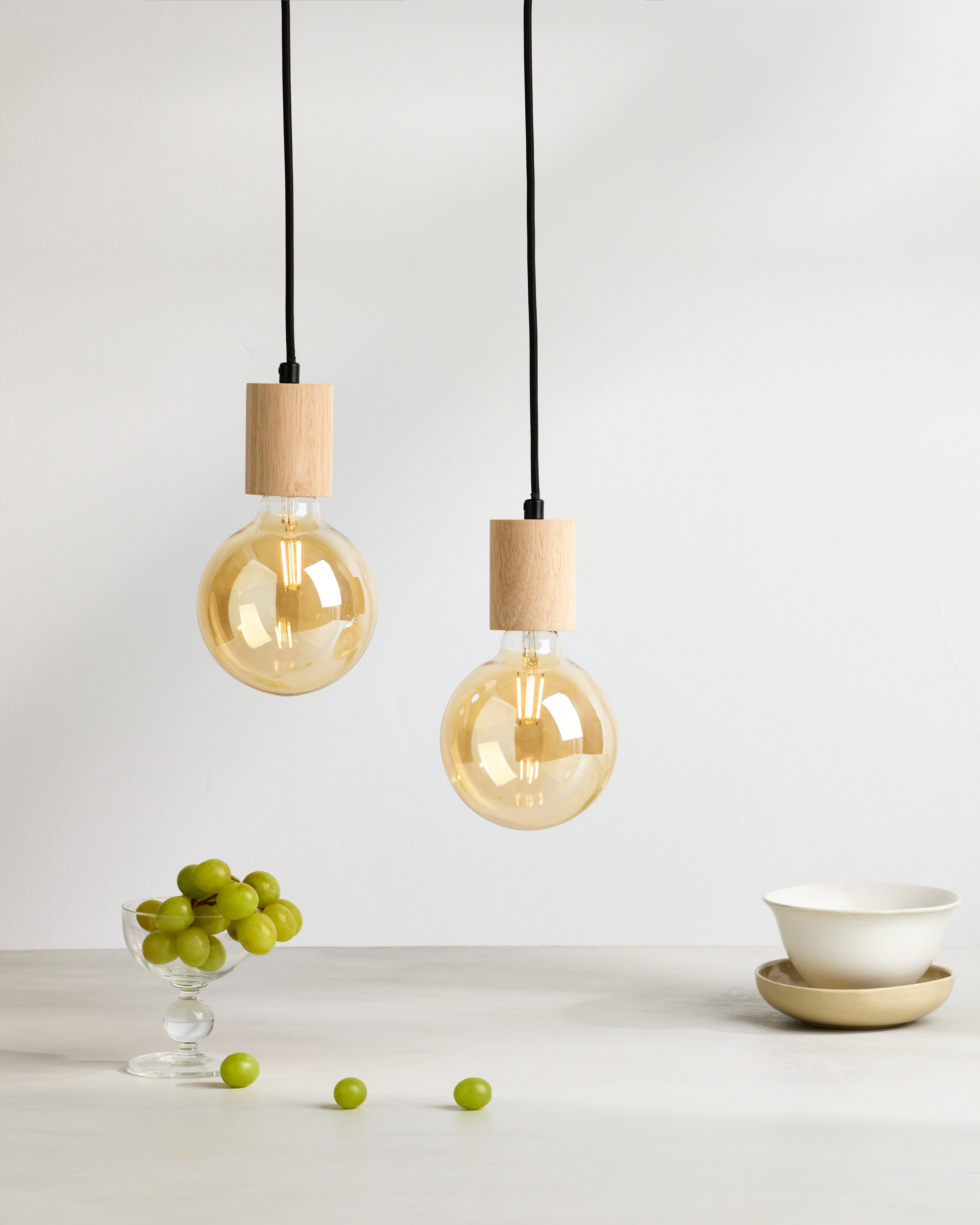 1906 GLOBE 125 4W/824 (35W) GULD E27