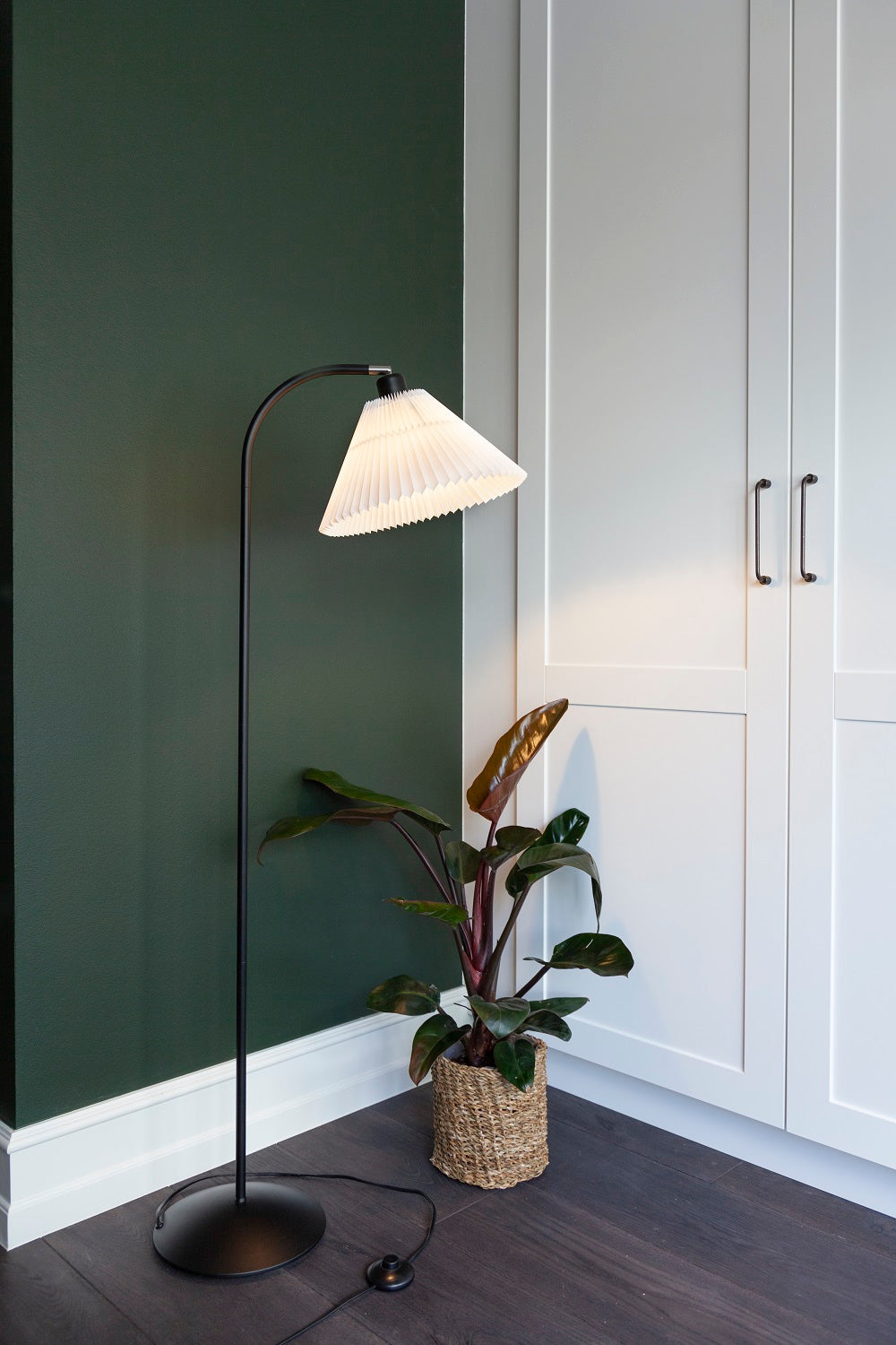 MEDINA Gulvlampe hvid/sort
