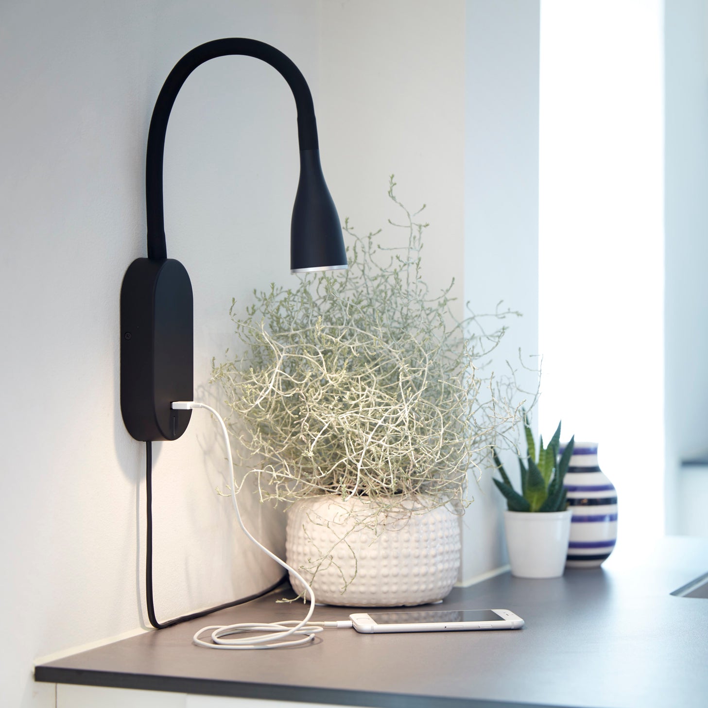 Væglampe Eye Usb Led Sort